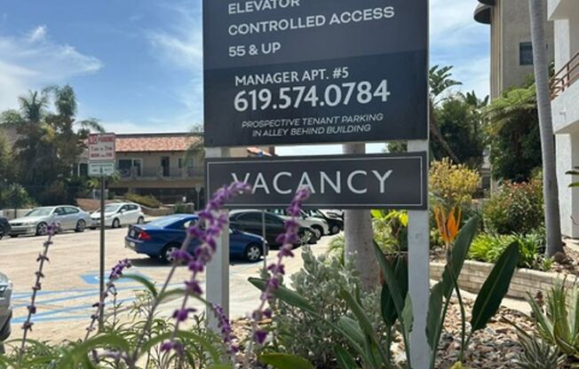 Hillcrest Palms Apartments