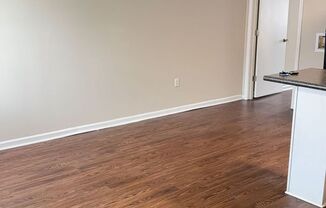 1 bed, 1 bath, $1,000, Unit Unit 39