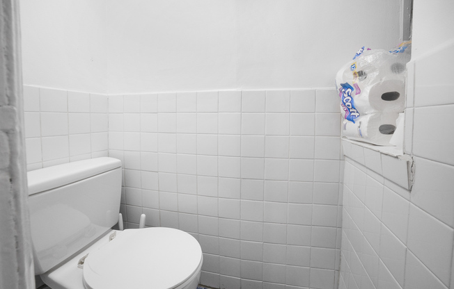 1 bed, 1 bath, $3,399, Unit 3D