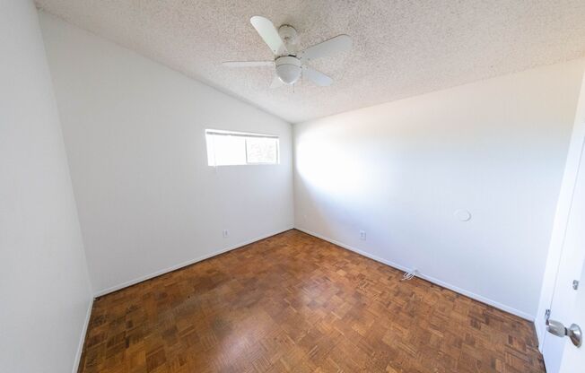 5 beds, 2 baths, $3,495