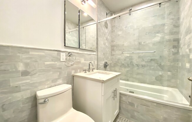 2 beds, 1 bath, $6,274, Unit 14Q4