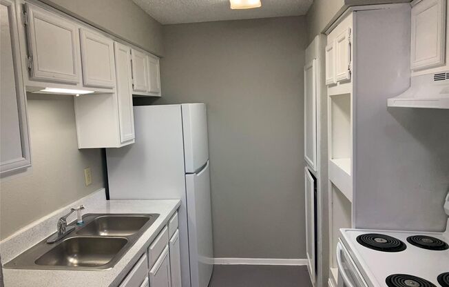 1 bed, 1.5 baths, $1,086, Unit UNIT 1508