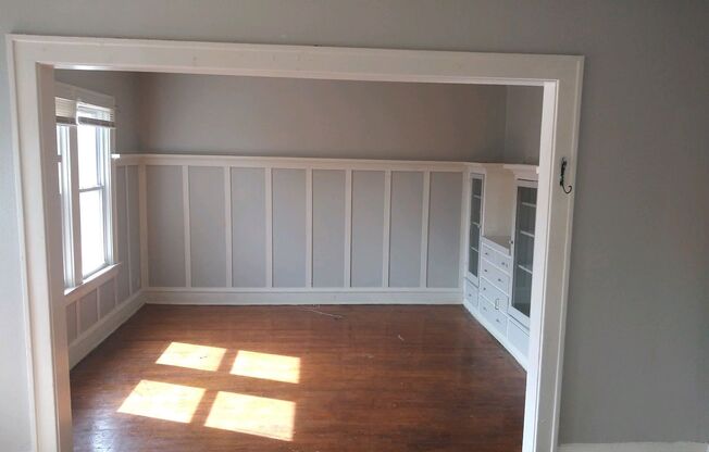 5916 5928 W. Burnham St