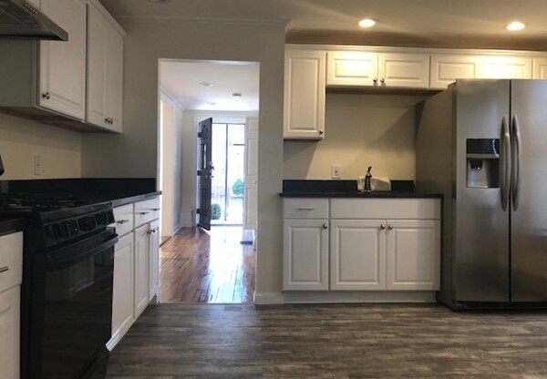 58 60 BRACKENBURY ST