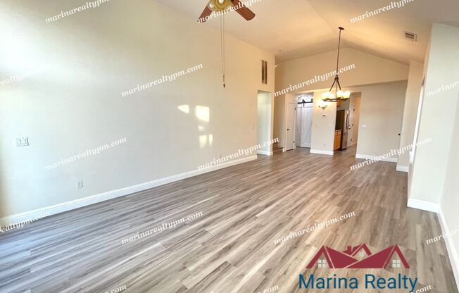 Near Walking Trails and Glen Cove Waterfront-Waterview Large Balcony & Walk-In Shower, Walk-In Closet