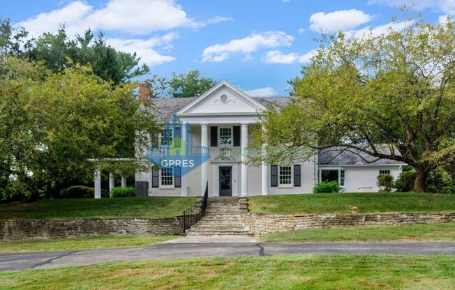 Elegant Fox Chapel 4-Bedroom, 3.5-Bath Home