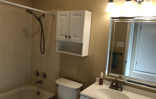 3 beds, 2 baths, $1,840