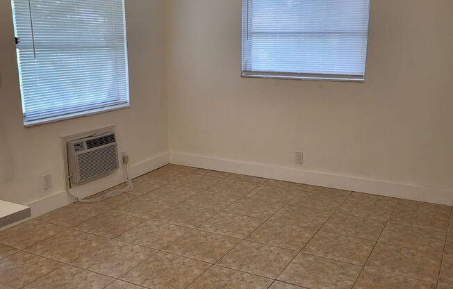 317 N 61st Terr.