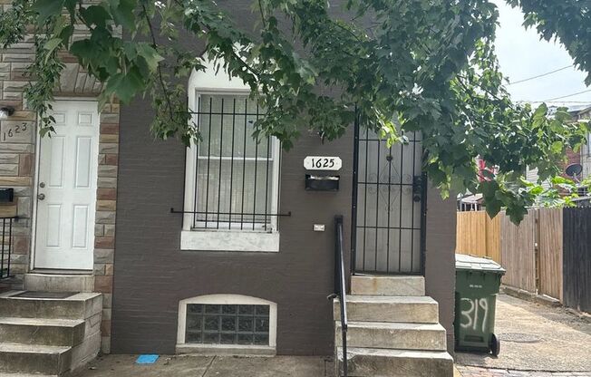 Three Bedroom house in Baltimore
