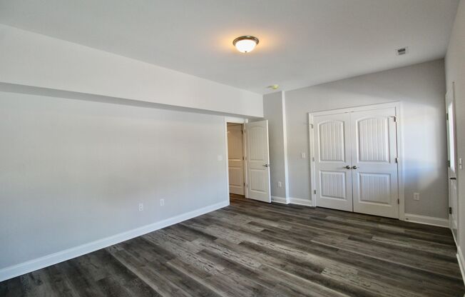 Beautiful townhome for rent with garage and finished basement! - 1156 Harvest Ct.