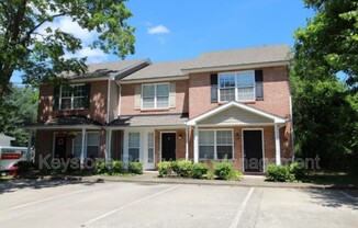 938 CUMBERLAND DR