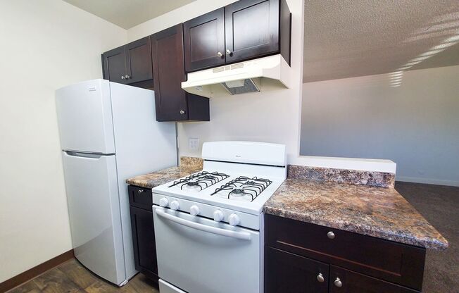 1 bed, 1 bath, $1,695, Unit 07