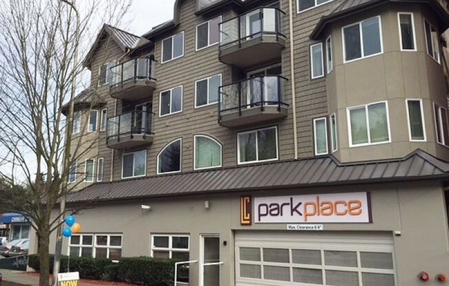 2 beds, 2 baths, 870 sqft, $1,865, Unit 404
