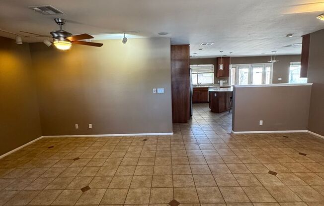 Spacious 4BR/3BA Home in Prime Tempe Location!