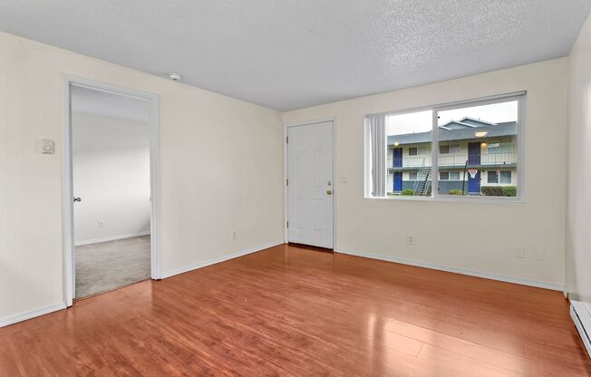 1 bed, 1 bath, 500 sqft, $1,095, Unit 20