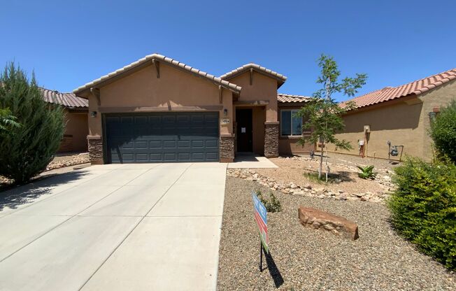 3 Bedroom Single Story Home in Loma Colorado near Loma Vista Blvd NE & High Resort Blvd SE!