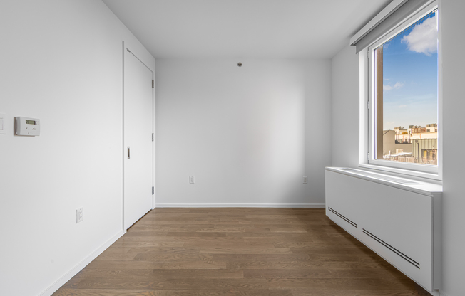 1 bed, 1 bath, $4,195, Unit 4E