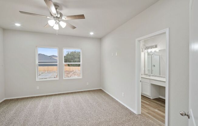 3 beds, 2.5 baths, 1,225 sqft, $1,800, Unit Sai Mnr 114-102