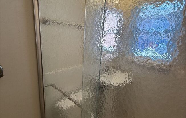 Studio, 1 bath, 500 sqft, $625, Unit 1024 SUNSET #04