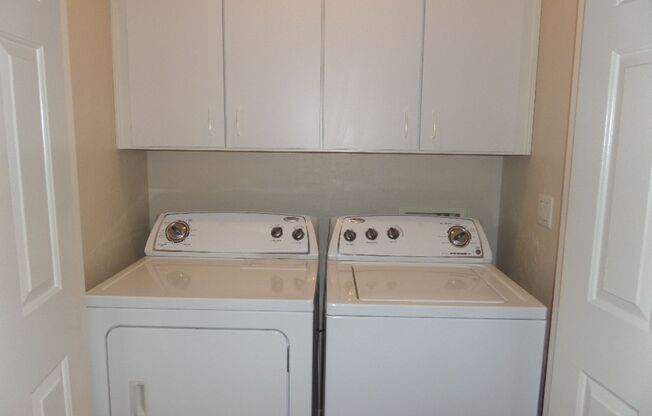 2 beds, 2 baths, $1,695