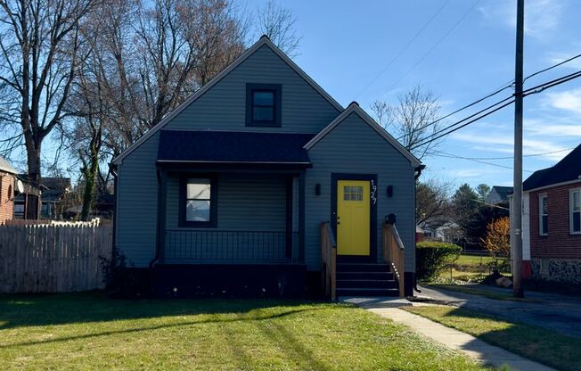 Charming 3 Bedroom/3 Bathroom Detached Home in Woodlawn, MD!
