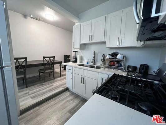 2 beds, 1 bath, 700 sqft, $2,695, Unit 2