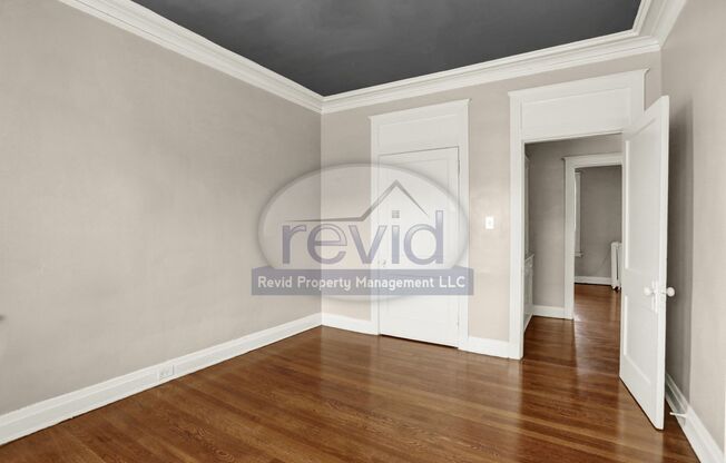 2 beds, 1 bath, 950 sqft, $995, Unit 308-2