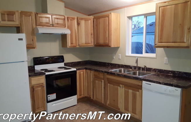 ***$1,000 off first month rent*** Remodeled!  3 Bed 2 Bath Modular house
