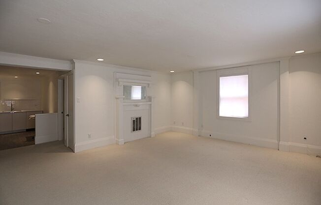 OPEN HOUSE: Sunday (6/8) 1:35pm-2:00pm Elegant 2BR/2BA Beautiful!! Fantastic Neighborhood (304 Walnut #6)