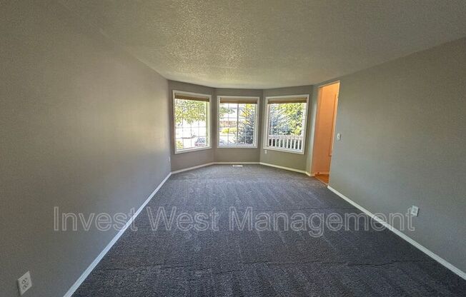 4015 SE 170 CT
