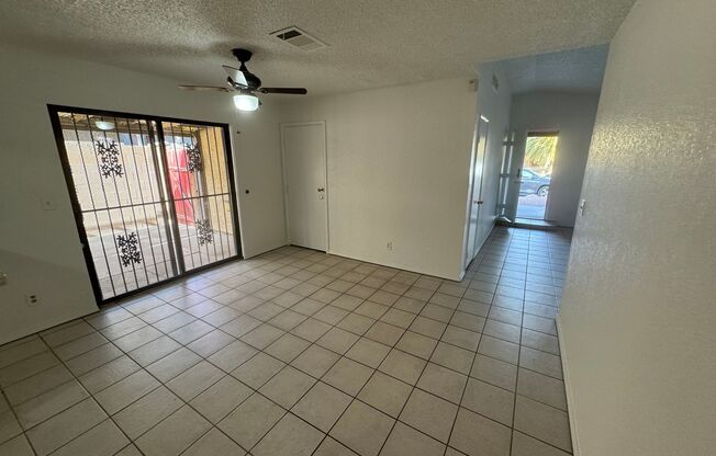 2 beds, 2 baths, $1,400