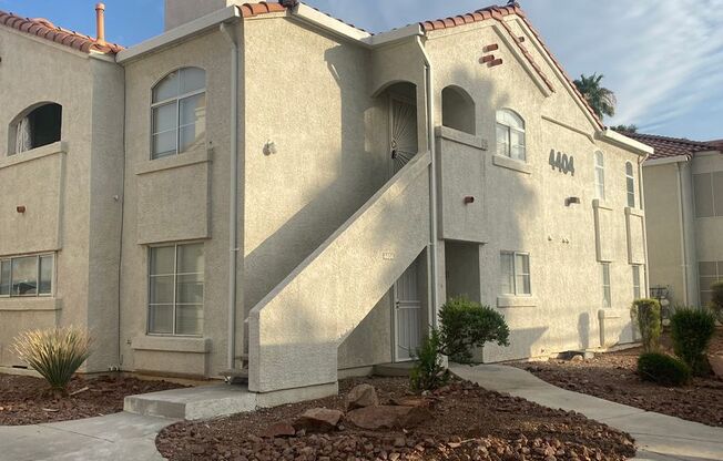 AMERICANA Property Mgmt - Downstairs 2 beds Condo near NLV airport