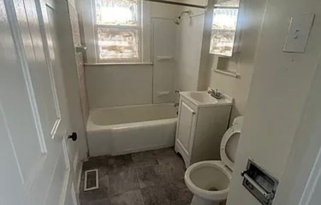 Spacious 3BR Lower Duplex Rental