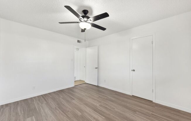 1 bed, 1 bath, 565 sqft, $1,166, Unit A-107