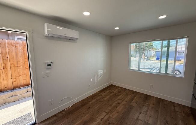 Newly Renovated Studio For Rent!