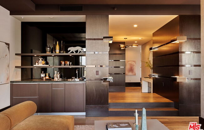 3 beds, 4 baths, 3,670 sqft, $15,000, Unit 2204