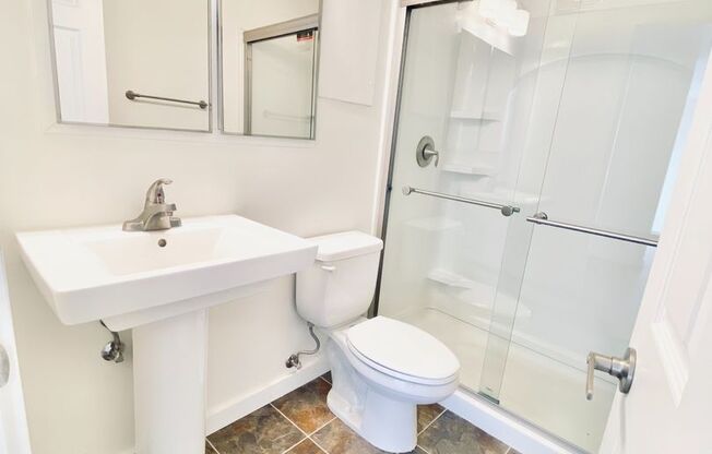 Studio, 1 bath, 459 sqft, $1,495, Unit 403