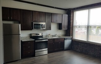 3954 West Pine
