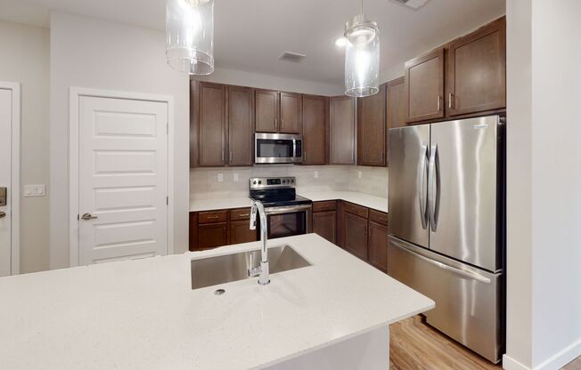 1 bed, 1.5 baths, 1,041 sqft, $1,919, Unit 413 - 209