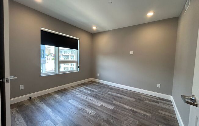 3 beds, 1 bath, 1,010 sqft, $3,600, Unit 301