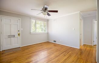 Charming 2BR Condo in Greensboro