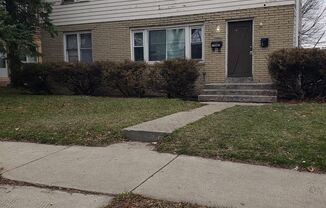 7940WHamptonM