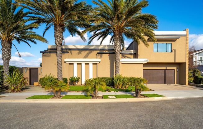 Oxnard | WATERFRONT | 3 Bed + 3.5 Bath | Fully Furnished | 4490 Eastbourne Bay