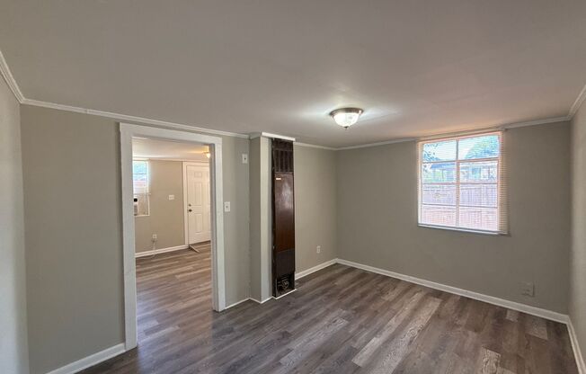 2-Bedroom Duplex!