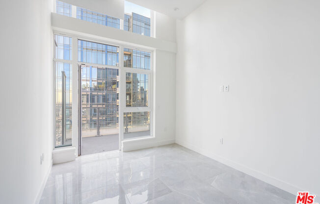 3 beds, 3 baths, 2,676 sqft, $14,300, Unit PH 1