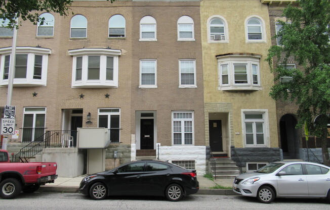 Charming 4 Bedroom/3.5 Bathroom Townhome with Parking Pad in Station North, MD!