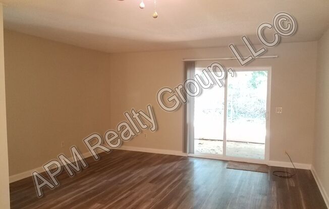 2 beds, 1.5 baths, $1,250