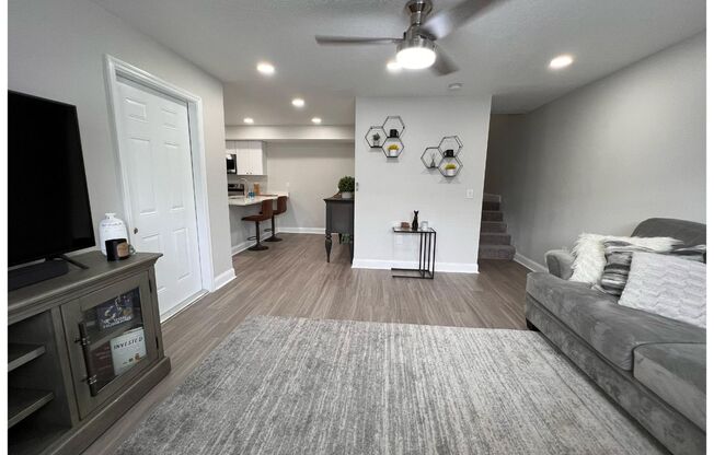 1 bed, 1.5 baths, 778 sqft, $1,445, Unit 1905