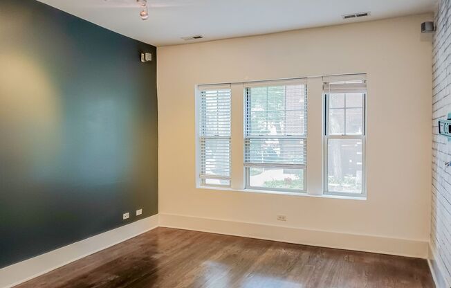 2 beds, 1 bath, 785 sqft, $2,875, Unit 1851-1