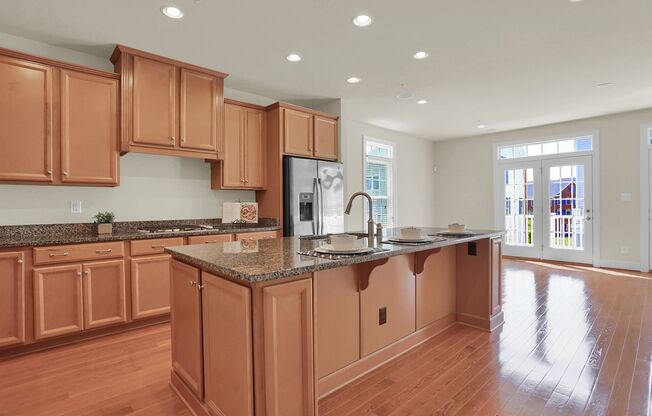 Luxury Living in Meadowvale – 4BR/3.5BA Duplex with Over 2,800 Sq Ft